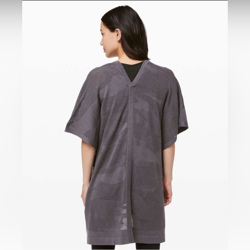 Lululemon Womens Wrap Duster Find Your Light Gray Moonwalk Cotton Silk OSFA Yoga - Picture 2 of 14
